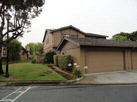 3850 Rio Rd in Carmel, CA - Building Photo
