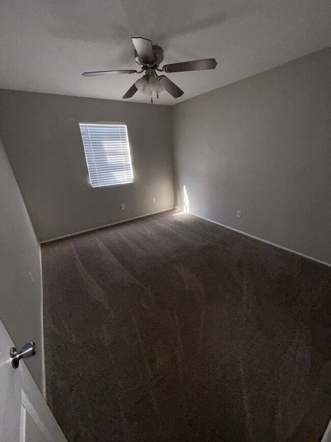 3208 Salisbury Ave in Lubbock, TX - Building Photo - Building Photo