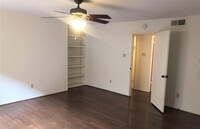 4645 Wild Indigo St photo'