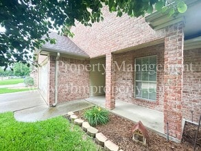 613 Tulane Dr in Waxahachie, TX - Building Photo - Building Photo