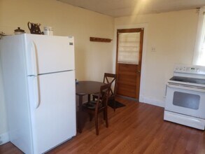 48 Clark St in Uniontown, PA - Building Photo - Building Photo