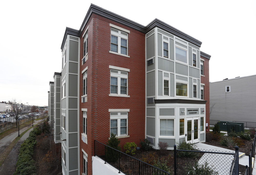 Greenway Apartments in Boston, MA - Foto de edificio