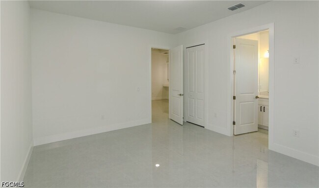 property at 143 Harold Ave S