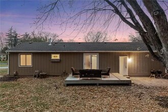 112010 Faber Ln in Chaska, MN - Foto de edificio - Building Photo
