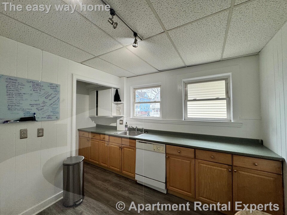 246 Highland Ave, Unit 2 in Somerville, MA - Foto de edificio