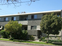 10723 La Grange Ave in Los Angeles, CA - Foto de edificio - Building Photo