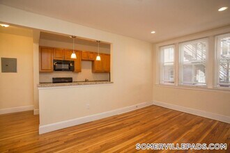 138 Highland Ave in Somerville, MA - Building Photo - Building Photo