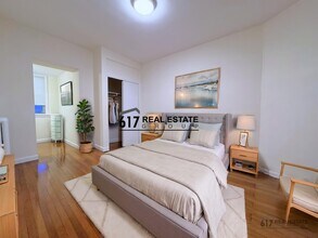 1315 Commonwealth Ave in Boston, MA - Building Photo - Building Photo