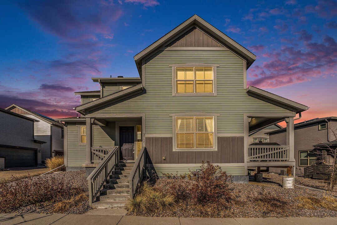 9707 Bennett Peak St in Littleton, CO - Building Photo