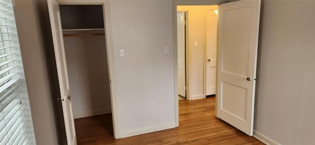 7315 Raton St in Houston, TX - Building Photo - Building Photo