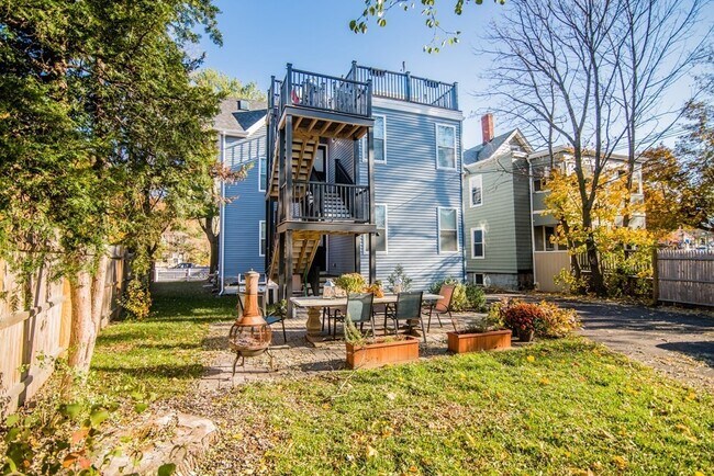 757 Washington St, Unit 1 in Boston, MA - Foto de edificio - Building Photo