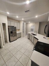 741 Simone Ct in Haines City, FL - Foto de edificio - Building Photo