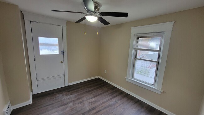 431 Delmar Ave in Akron, OH - Building Photo - Building Photo