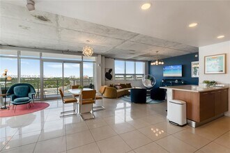 3250 NE 1st Ave in Miami, FL - Building Photo - Building Photo