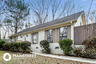 4504 Oxford Rd in Birmingham, AL - Foto de edificio - Building Photo