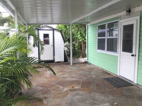 55 Boca Chica Rd in Key West, FL - Building Photo - Building Photo