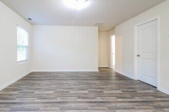 163 Evvalane Dr in Spartanburg, SC - Building Photo - Building Photo