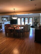 216 Helen Ave in Modesto, CA - Building Photo - Building Photo