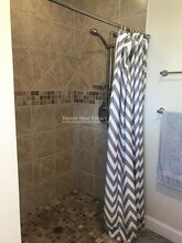 6 Giles Park in Somerville, MA - Building Photo - Building Photo