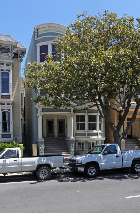 987-993 Dolores St in San Francisco, CA - Building Photo