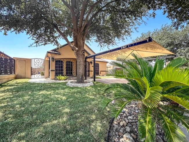 property at 601 Oleander St