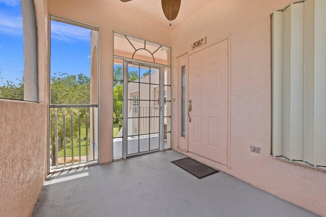 2087 SE Wild Meadow Cir in Port St. Lucie, FL - Building Photo - Building Photo