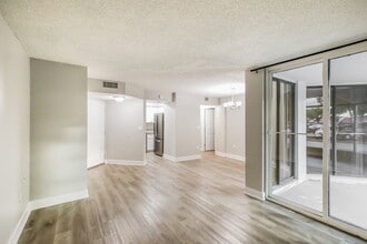 8205 SW 152nd Ave in Miami, FL - Building Photo - Building Photo