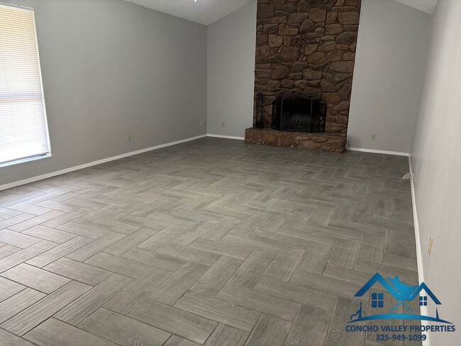 1231 Rita Cir in San Angelo, TX - Building Photo - Building Photo