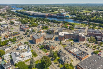 Lombard Estate in Waterville, ME - Building Photo - Building Photo