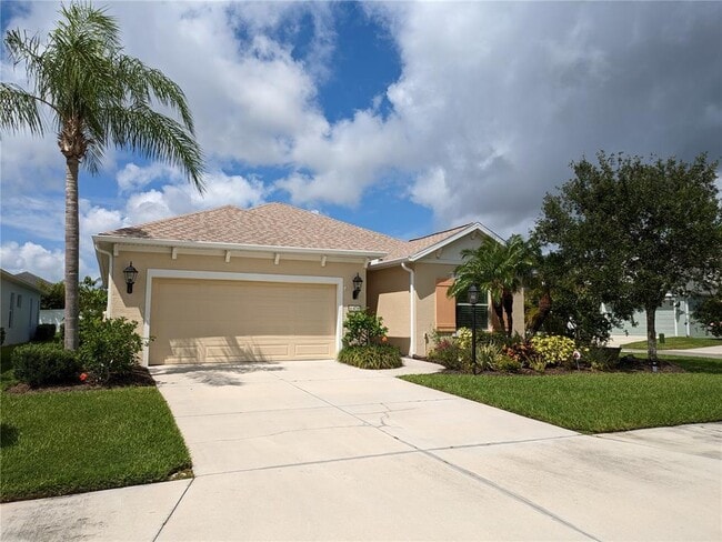 property at 4716 Silvermoss Dr