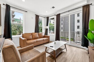 605 N 12th St, Unit SI ID1312598P in Tampa, FL - Foto de edificio - Building Photo