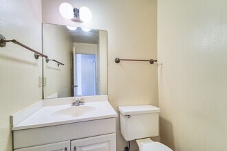 436-438 Robinson Ave in Yuba City, CA - Building Photo - Building Photo
