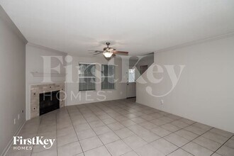 2823 Packard Elm St in Houston, TX - Building Photo - Building Photo