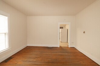 1008 Rogers St in Columbia, MO - Building Photo - Building Photo