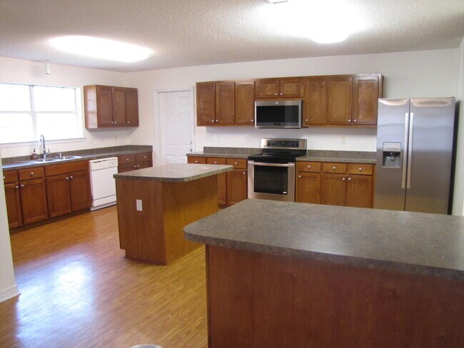 181 Conquest Ave in Crestview, FL - Building Photo - Building Photo