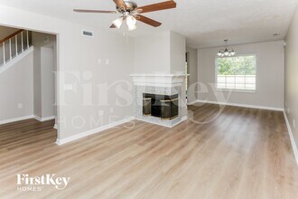 5046 Bird Branch Dr in Indianapolis, IN - Building Photo - Building Photo