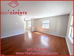 817 Timbers Dr in Mobile, AL - Building Photo - Building Photo