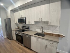 3215 N 13th St in Philadelphia, PA - Building Photo - Building Photo