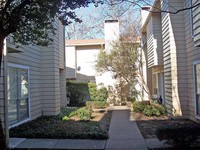 Prairie Hill Apartments in Dallas, TX - Building Photo - Building Photo