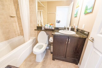 168 59th Av W in Vancouver, BC - Building Photo - Building Photo