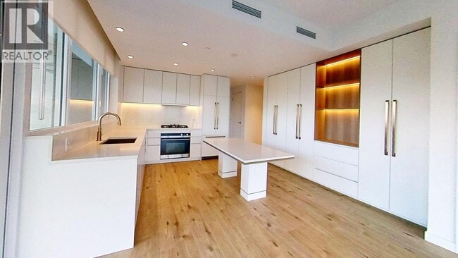 property at 720 Farrow St