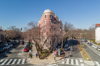 1915 Calvert St NW in Washington, DC - Building Photo - Building Photo