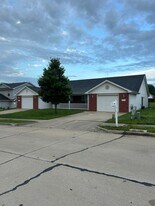 3219 Dove Dr in Columbia, MO - Building Photo