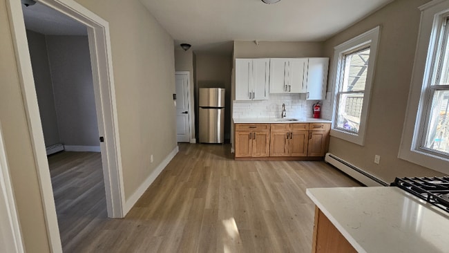 378 E 18th St in Paterson, NJ - Building Photo - Building Photo