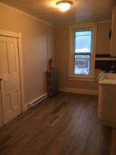 582 Sunbury St in Minersville, PA - Building Photo - Building Photo