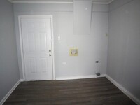 406 Milam Dr photo'