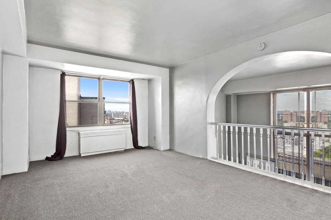 1020 Grand Concourse-Unit -PHA in Bronx, NY - Building Photo