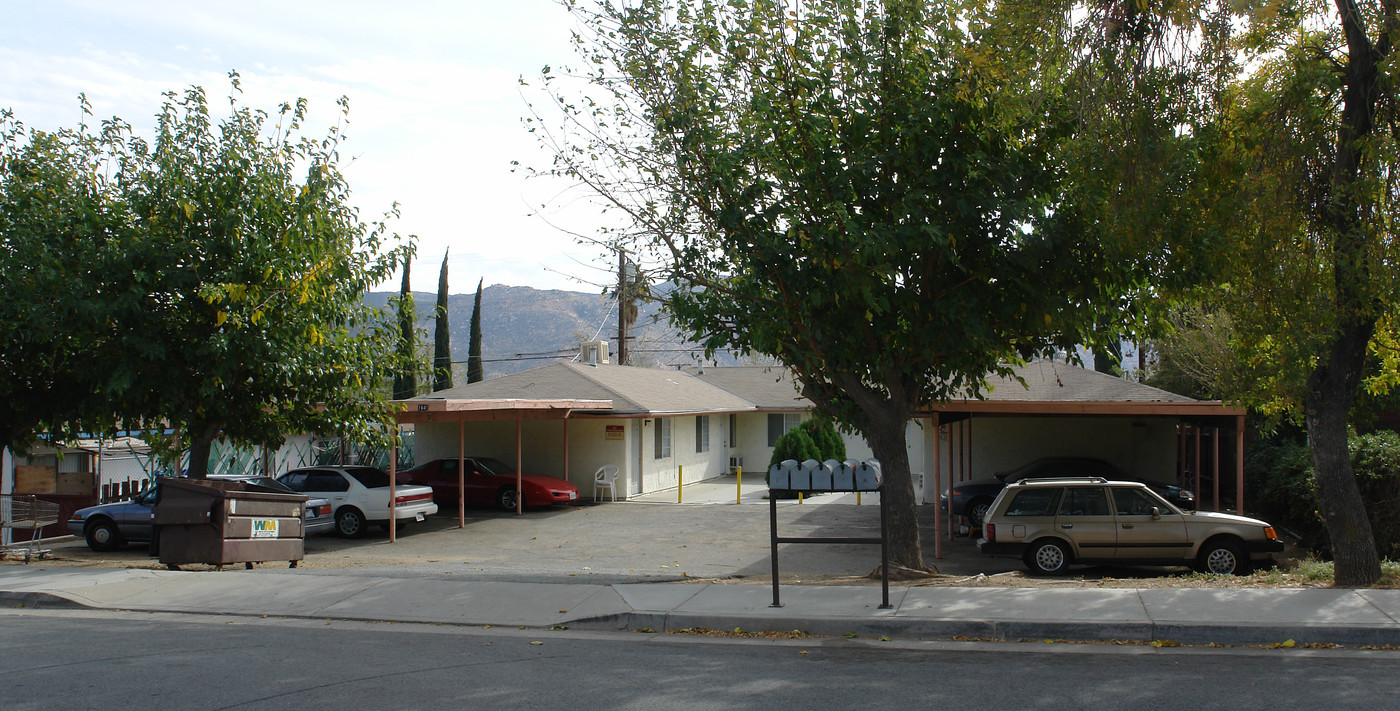 1646 W Williams St in Banning, CA - Building Photo