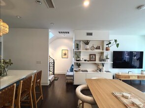 1400 N Fuller Ave in Los Angeles, CA - Building Photo - Building Photo