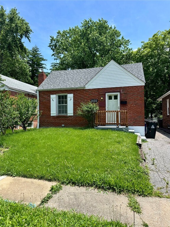 property at 1422 Tamerton Ave